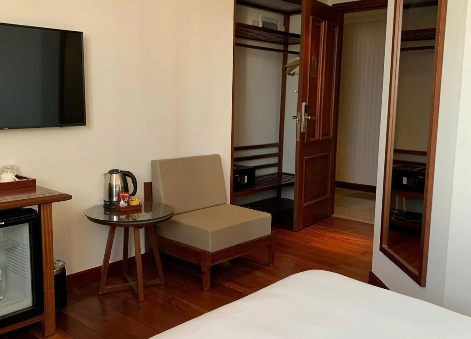 *****  Green Beach Hotel Nha Trang Vietnam