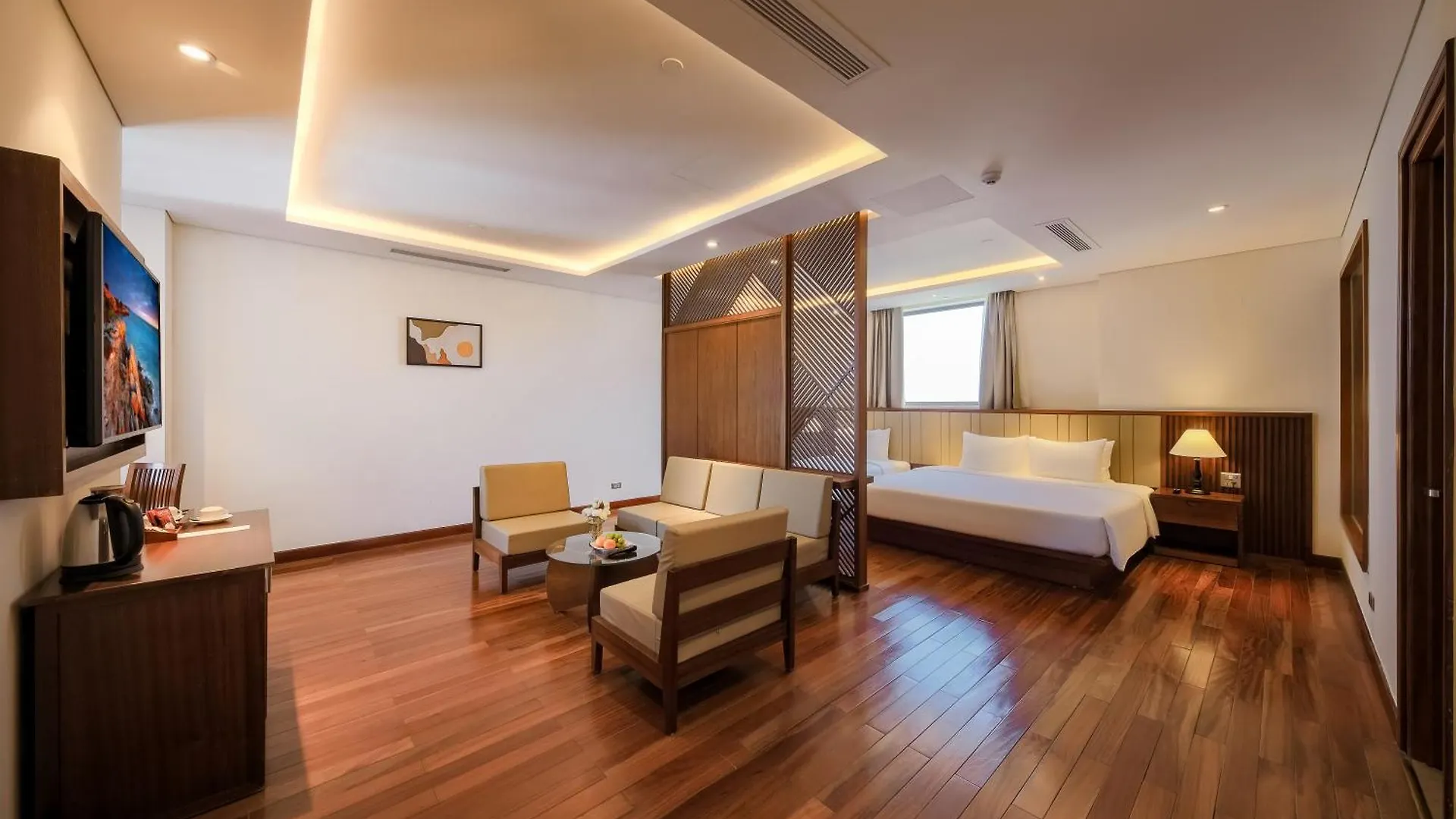Green Beach Hotel Nha Trang 5*,