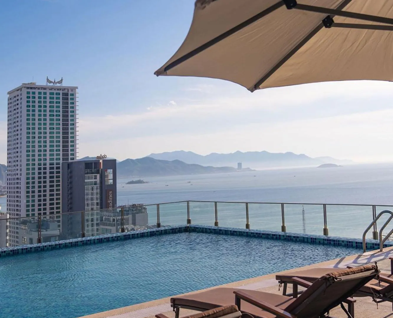 Green Beach Hotel Nha Trang