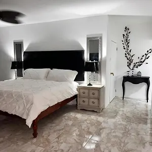 The At Pineapple Cove Resort Boscobel