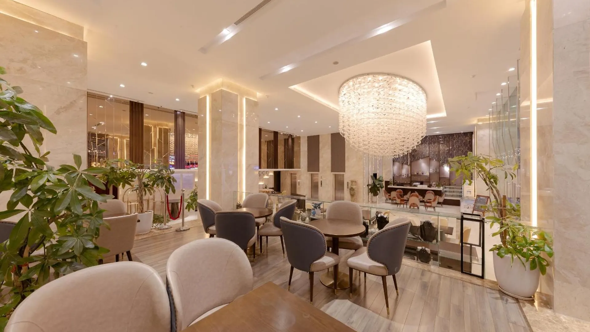 Green Beach Hotel Nha Trang