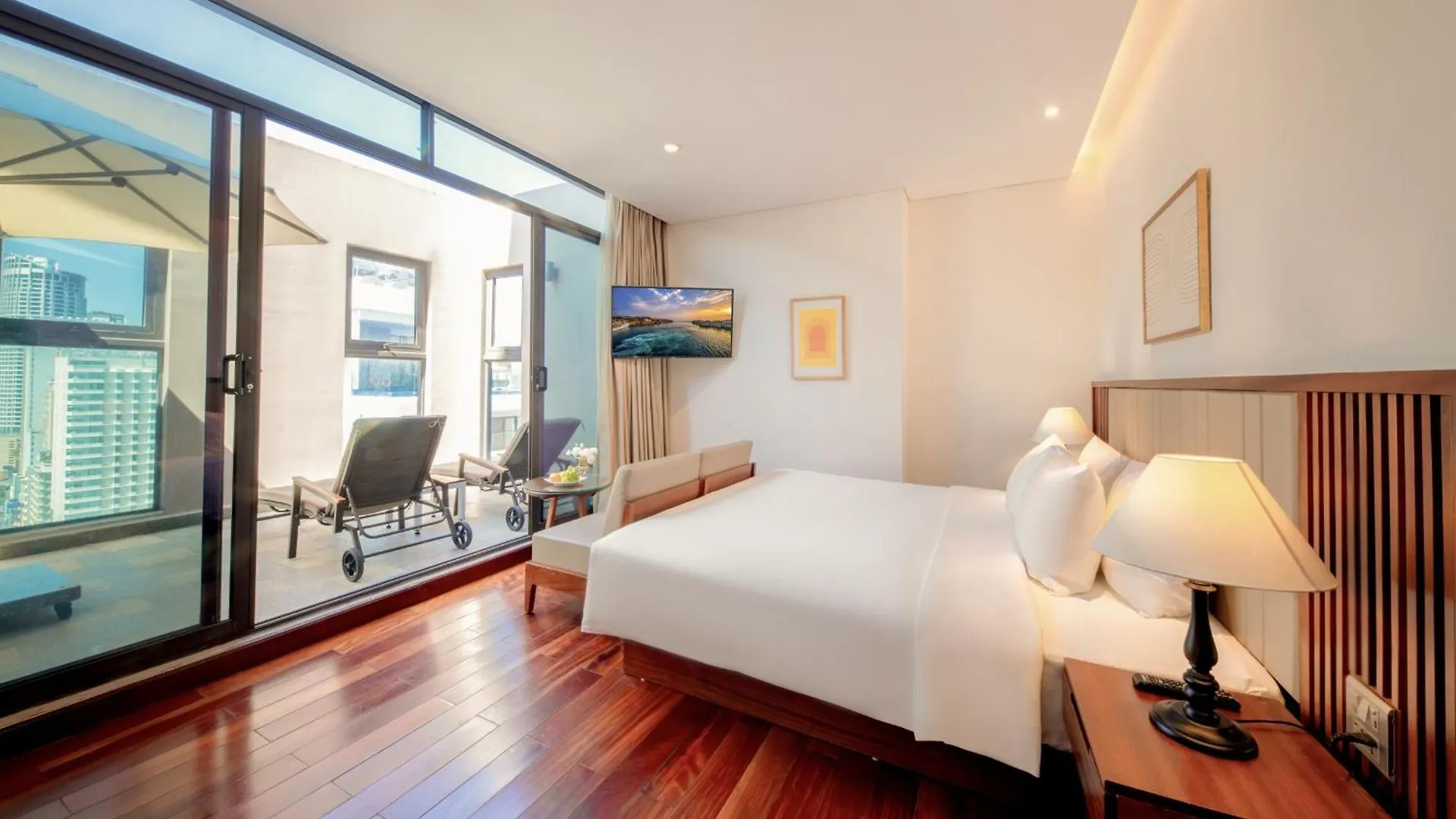 Green Beach Hotel Nha Trang