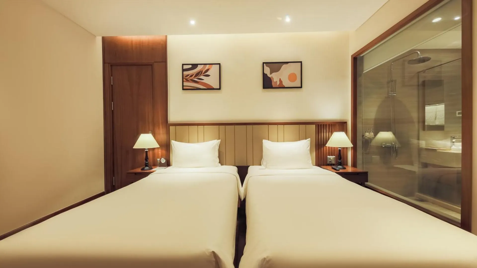 *****  Green Beach Hotel Nha Trang Vietnam
